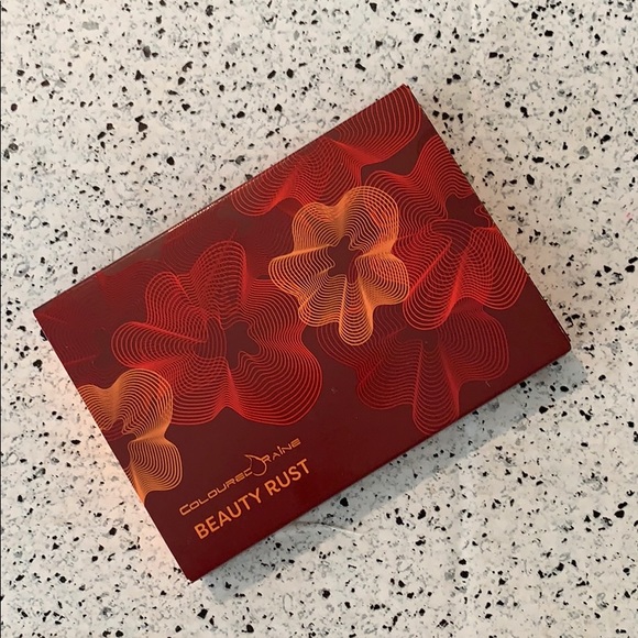 NWT Coloured Raine Beauty Rust x 6 Shades Eye Shad - Picture 3 of 8